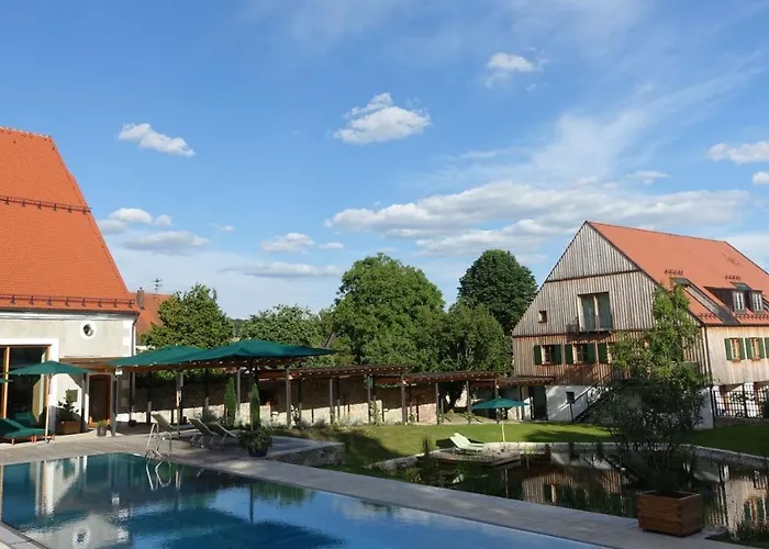 Hotel Romantik Zum Klosterbraeu 4*