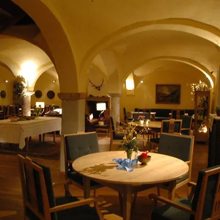 호텔 Romantik Zum Klosterbraeu 4*
